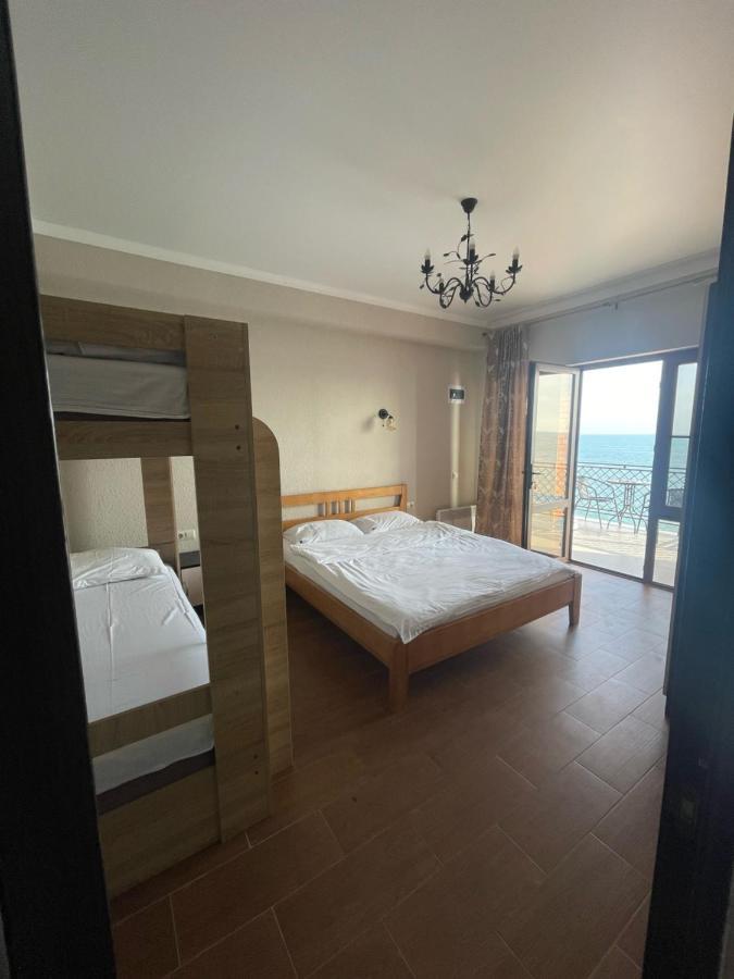 Leon Beach Hotel New Athos Eksteriør billede