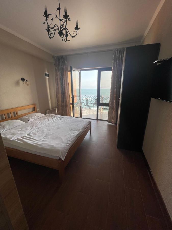 Leon Beach Hotel New Athos Eksteriør billede